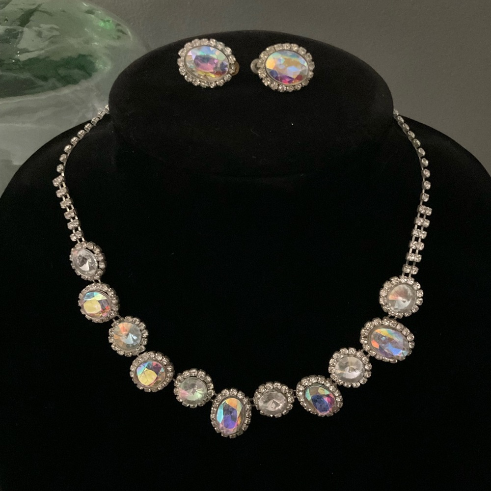 FASHION JEWELRY EARRING AND NECKLACE SET‎